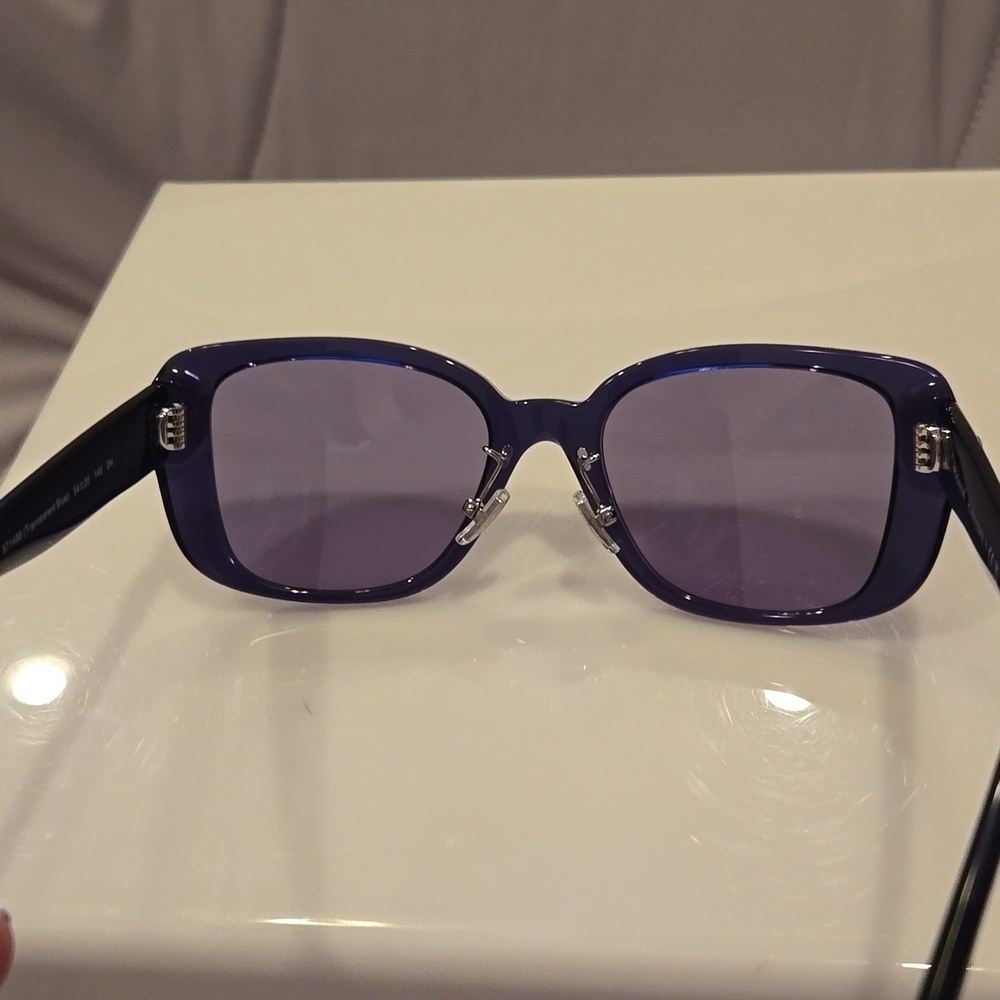 Coach Blue Transparent Sunglasses brand new in case - Picture 6 of 14